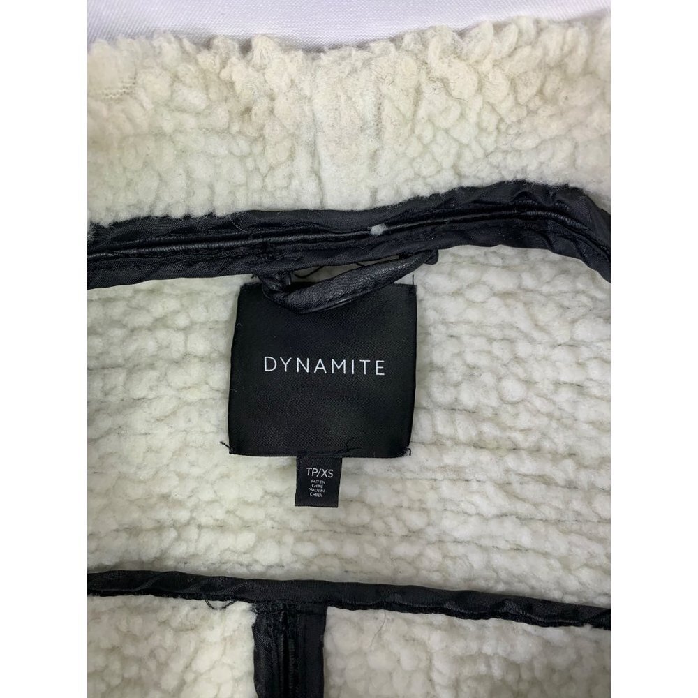 Dynamite Women's Warm Fuzzy Jacket - Picture 5 of 9